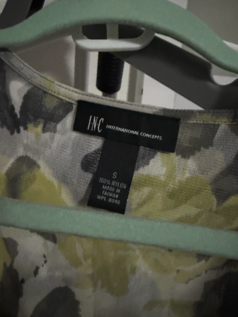 INC International Concepts Yellow & Gray Floral Shell Top